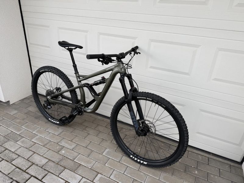 Cannondale Jekyll S - téměř neježděné