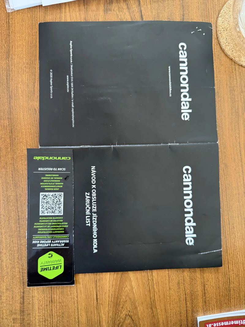 Cannondale Jekyll S - téměř neježděné