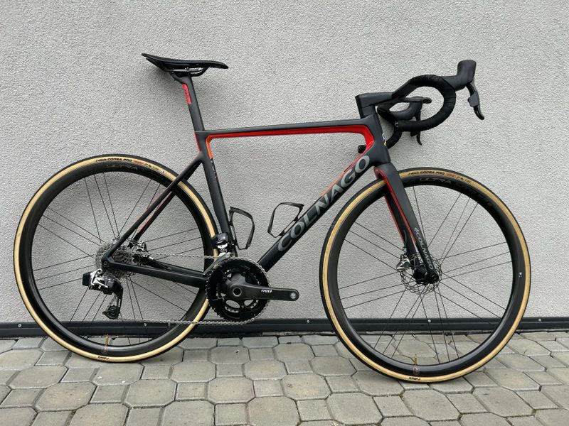 Colnago V3Rs - SRAM Red eTap, Campagnolo Bora Ultra WTO 33, minimálně jeté, 6,6kg