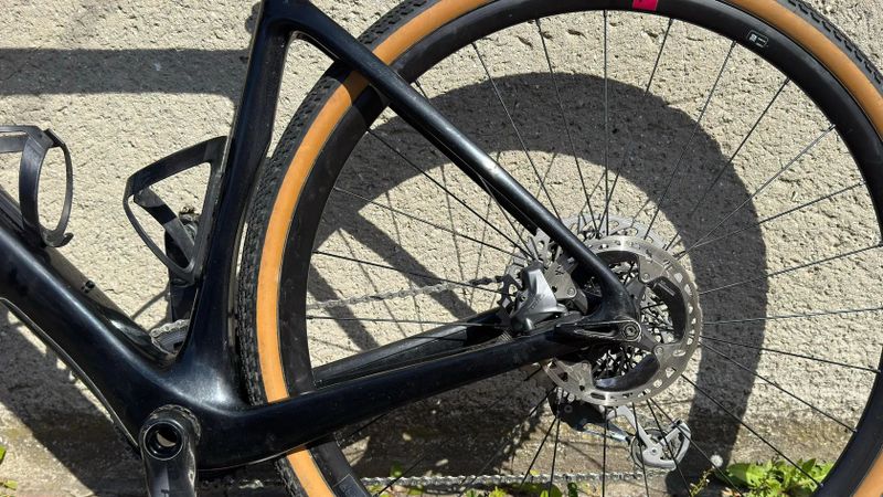Cervélo Aspero Force eTap AXS 1 | veľkosť 56