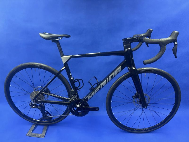 Merida Scultura 6000 Di2 elektrické řaz. 2x12 - kolo číslo 63 vel. M (54cm) pro postavy 175 - 182cm