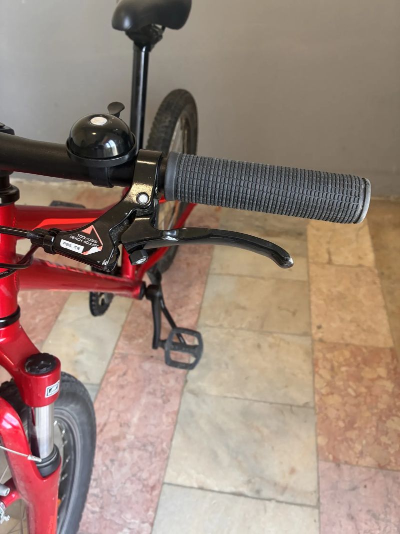 Horské kolo Specialized Hotrock 20"