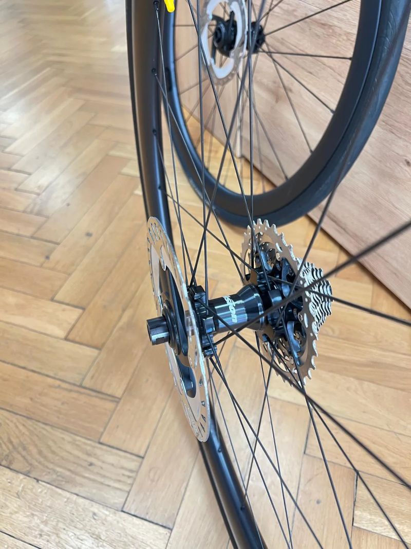 kola MOST (Pinarello)
