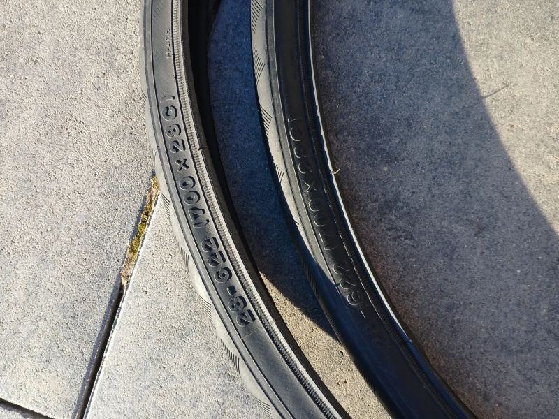Hutchinson Nitro 2 28 mm