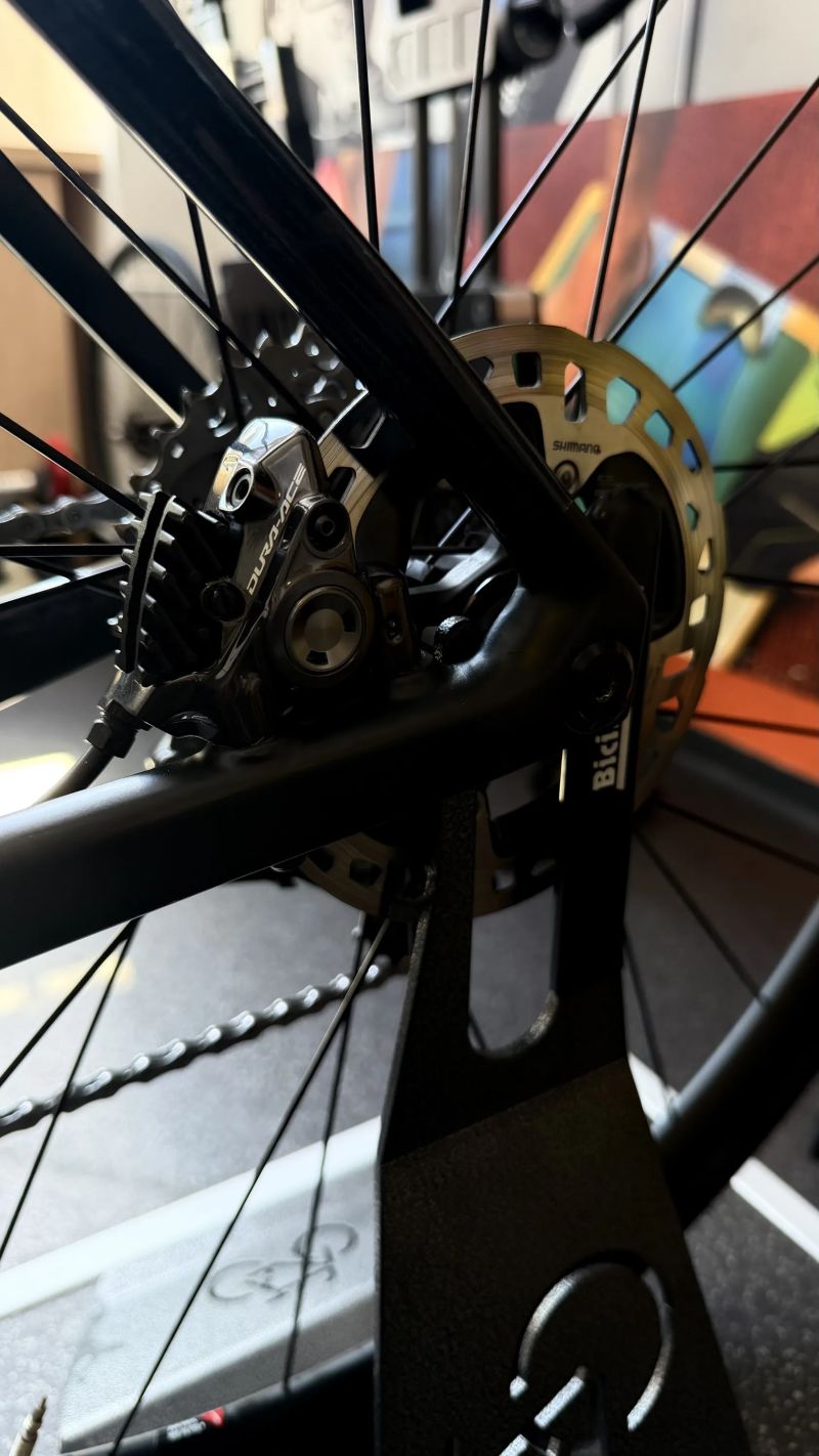 Colnago COLNAGO V4Rs – Dura-Ace Di2 12s, karbonová kola CDR351, Wattmetr Shimano dual