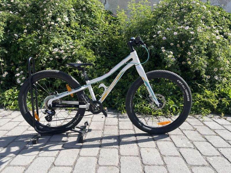 Merida Matts J24+
