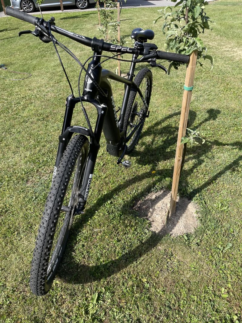 Apache HUPAHU BOSCH PERFORMANCE CX 625
