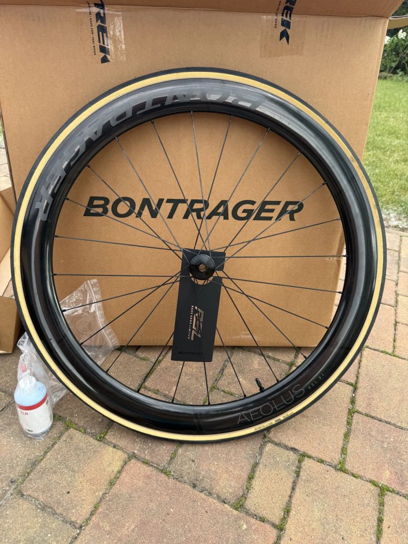 Nová TOP zapletená kola Bontrager Aeolus RSL51