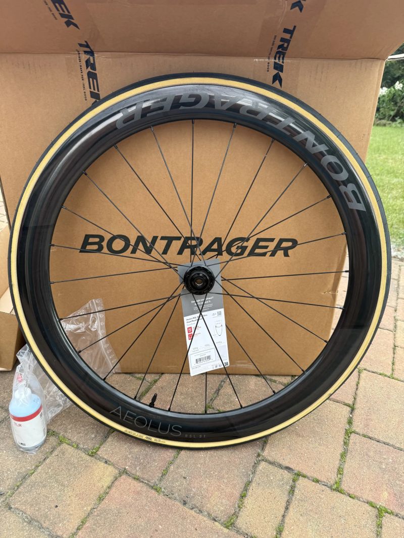 Nová TOP zapletená kola Bontrager Aeolus RSL51