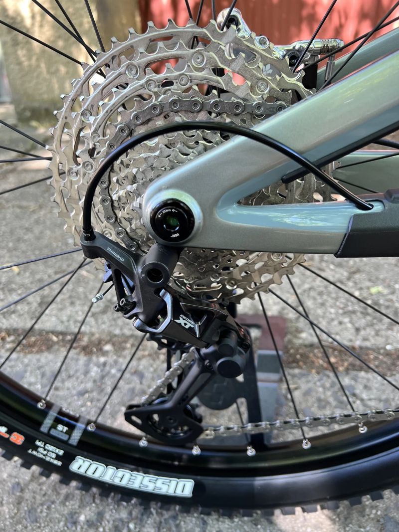 Light E-MTB GHOST Path Riot CF Advanced – jako NOVÉ 22 km