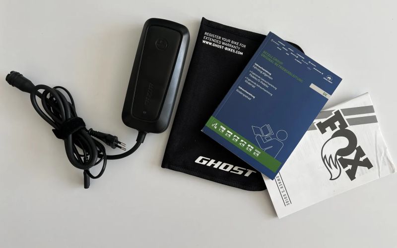 Light E-MTB GHOST Path Riot CF Advanced – jako NOVÉ 22 km
