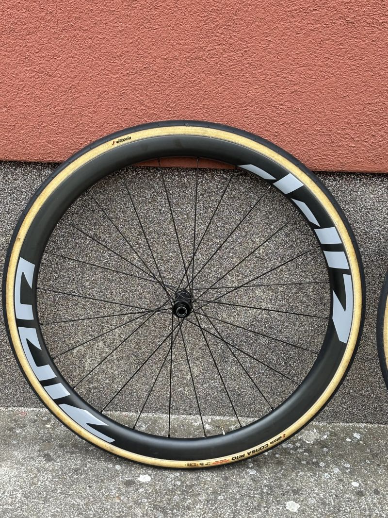 Nextie 40mm 1300g, plášťové