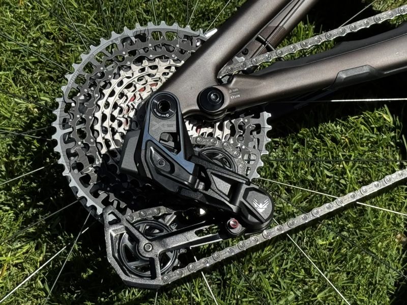 Specialized Stumpjumper Evo "Comp" 2024 - S4 ⎮ + SRAM X0 T-Type ⎮+ Roval Control SL ⎮ TOP stav.