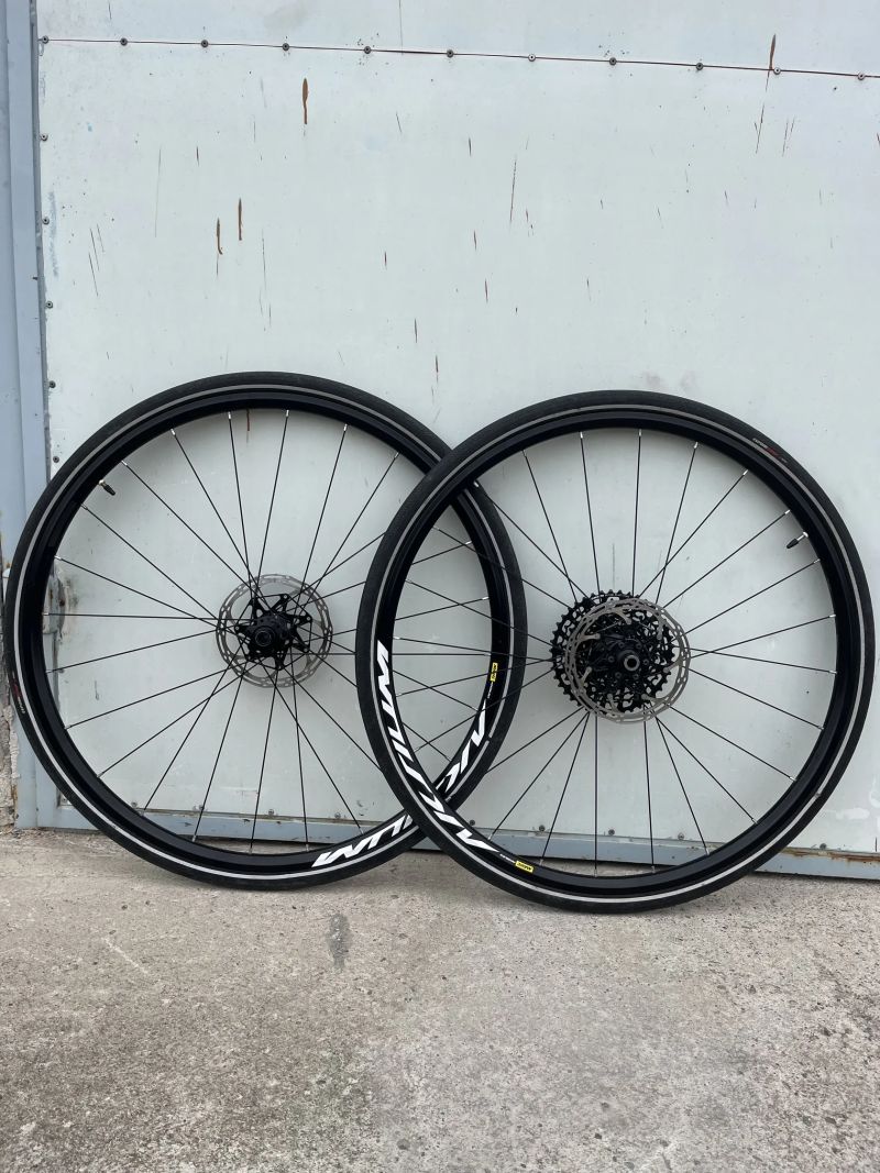 GT Grade Carbon Expert