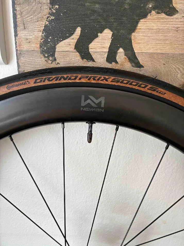 Prodám nové špičkové silniční pláště Continental Grand Prix 5000 S TR 30mm. Sleva 1.000 Kč.