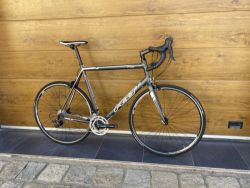 🔥🔥🔥 Felt F95 vel. 58, Shimano Sora 2x9, doprava ZDARMA + roční záruka na rám 🤝🤝🤝