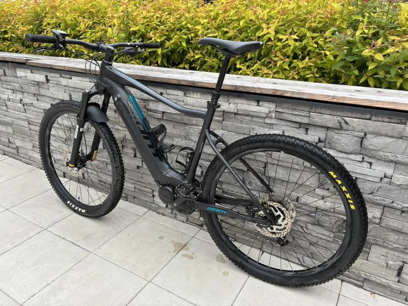 Giant Fathom E+