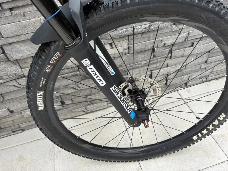 Giant Fathom E+