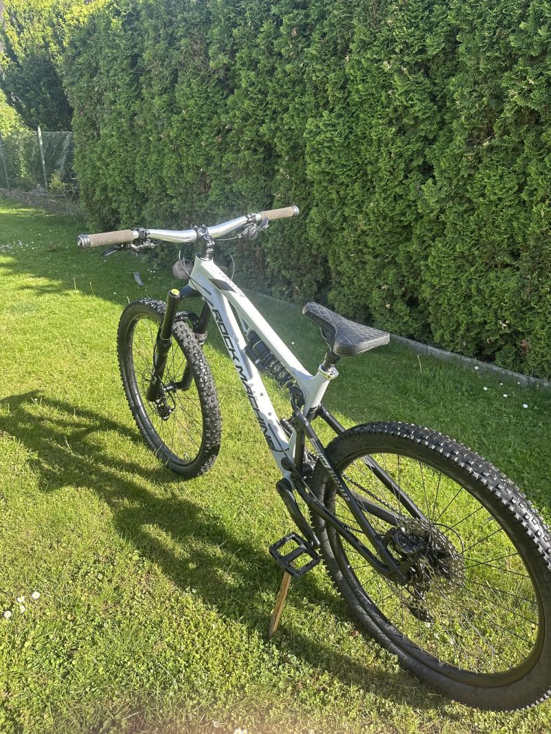 Rock machine