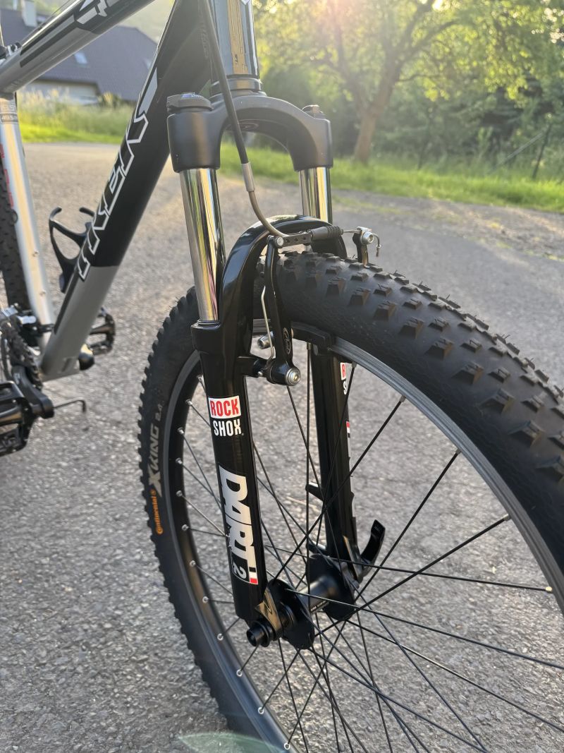 Trek 4500