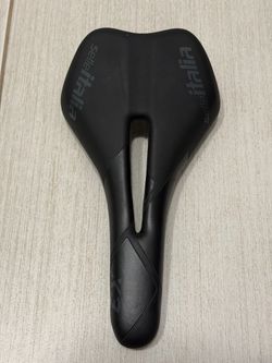 Sedlo Selle Italia X3 FeC Alloy