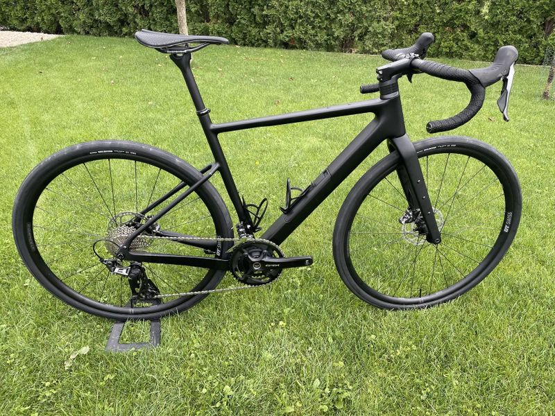 Carbon Gravel Custom 2026, GRX 810 2x11, M/L (175-185cm), 8,7kg