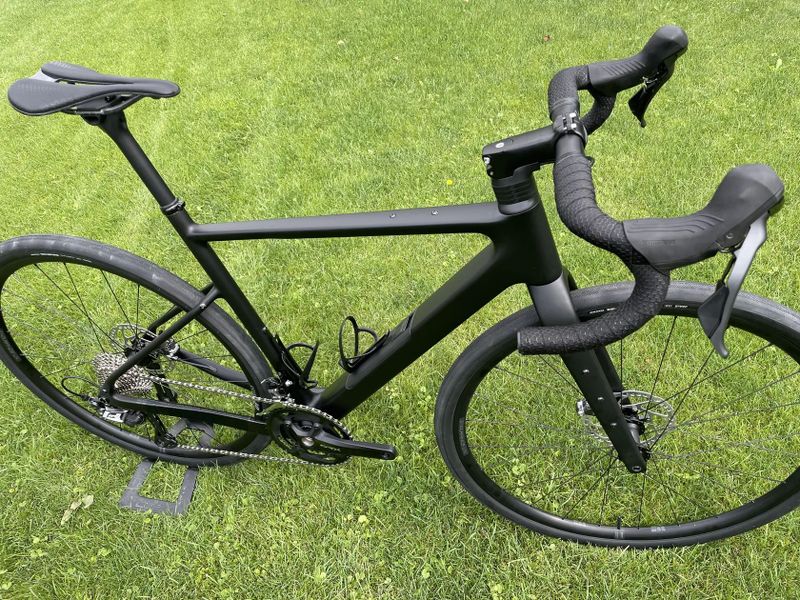 Carbon Gravel Custom 2026, GRX 810 2x11, M/L (175-185cm), 8,7kg
