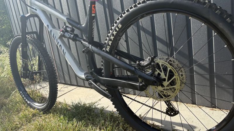 Zánovní kolo Canyon Spectral 29 AL 5