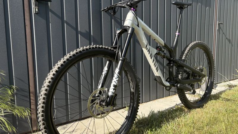 Zánovní kolo Canyon Spectral 29 AL 5