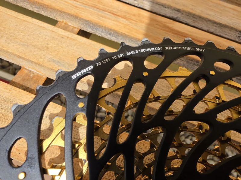 SRAM XX1 Eagle Gold 1x12 – sada (karbon, kazeta 10-50z)