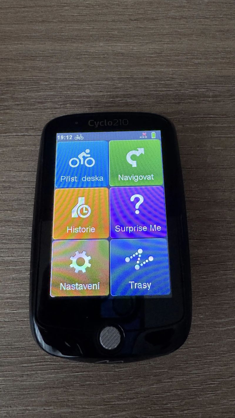 Cyklonavigace MIO 210