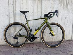 Gravel Superior - karbon kola, karbon kokpit - váha 9,3kg !!
