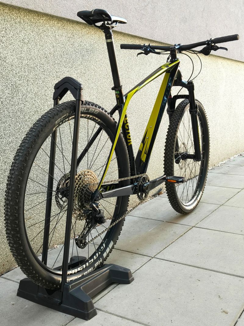 Ghost LECTOR LC carbon vel. L 29" 2021 ZÁNOVNÍ STAV!