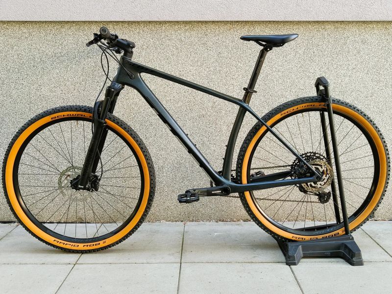 Scott Scale 940 vel. L carbon 29" 2021 TOP STAV