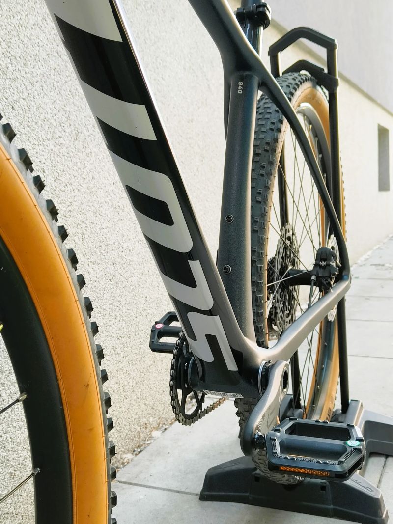 Scott Scale 940 vel. L carbon 29" 2021 TOP STAV