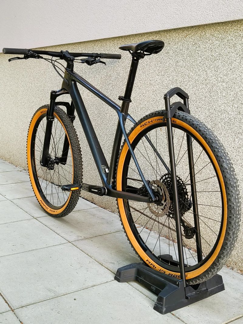 Scott Scale 940 vel. L carbon 29" 2021 TOP STAV