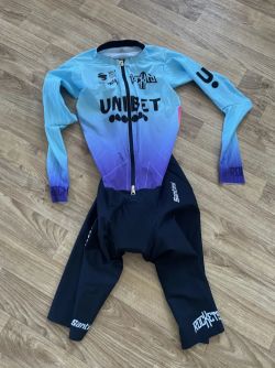 Santini Unibet kombinéza dl.rukáv