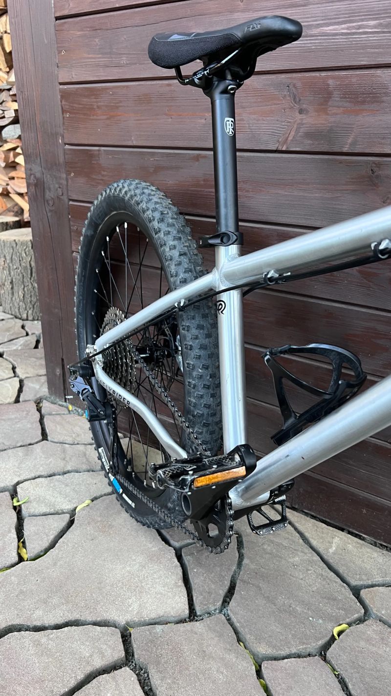 Early Rider Seeker 24