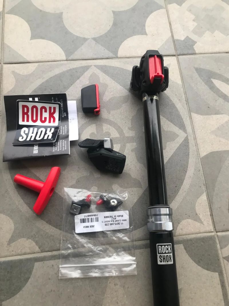 Elektronická teleskopická sedlovka RockShox Reverb AXS 170 mm