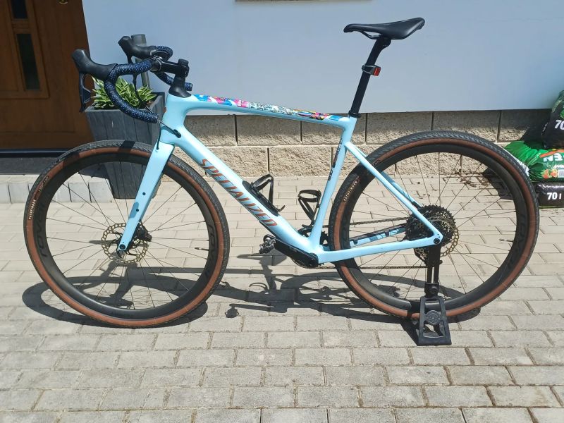Specialized Diverge Expert Carbon