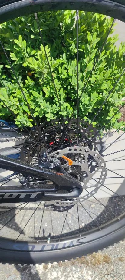 Prodám NOVÉ karbonové celoodpružené MTB zn. SCOTT Spark RC Team (Martin Green), vel. M 