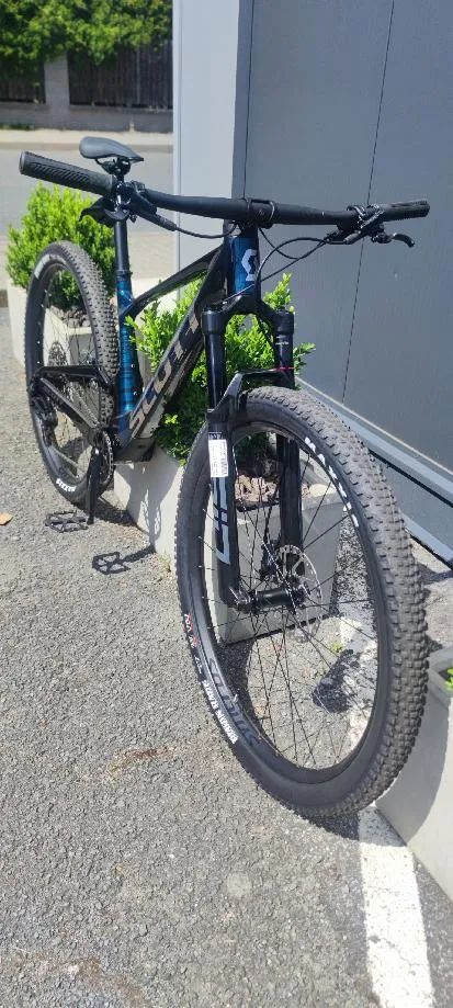 Prodám NOVÉ karbonové celoodpružené MTB zn. SCOTT Spark RC Team (Martin Green), vel. M 