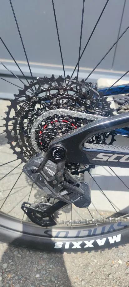 Prodám NOVÉ karbonové celoodpružené MTB zn. SCOTT Spark RC Team (Martin Green), vel. M 