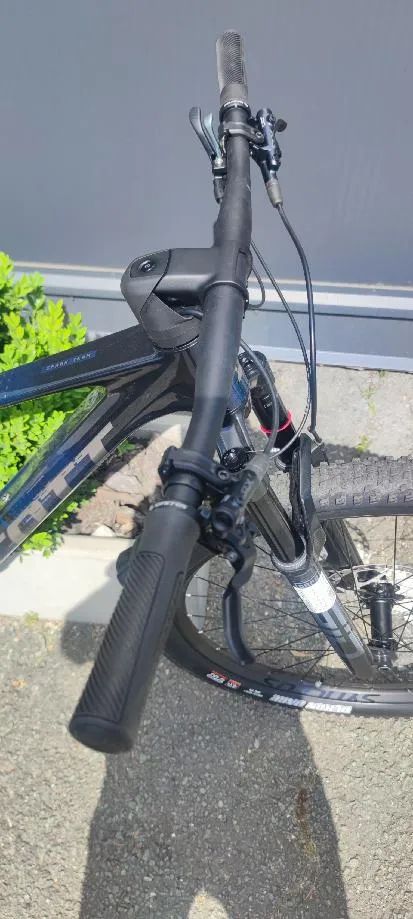 Prodám NOVÉ karbonové celoodpružené MTB zn. SCOTT Spark RC Team (Martin Green), vel. M 