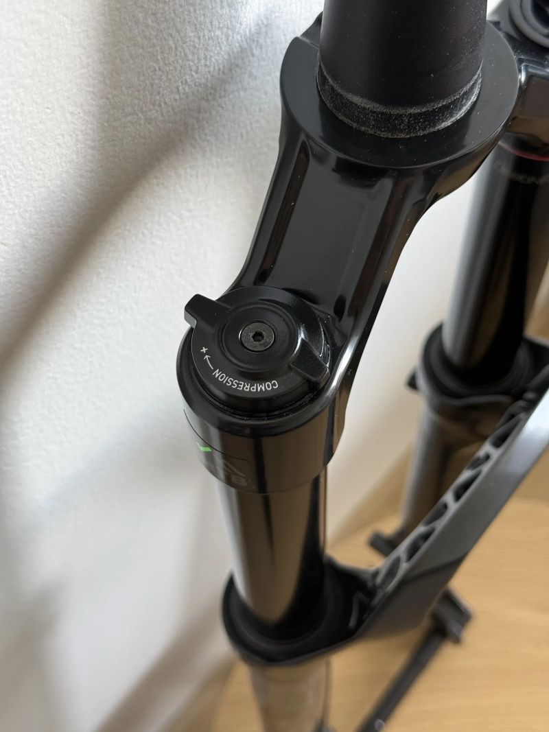 RockShox Lyrik Base 2025 – 160mm, 29” | NOVÁ, nepoužitá