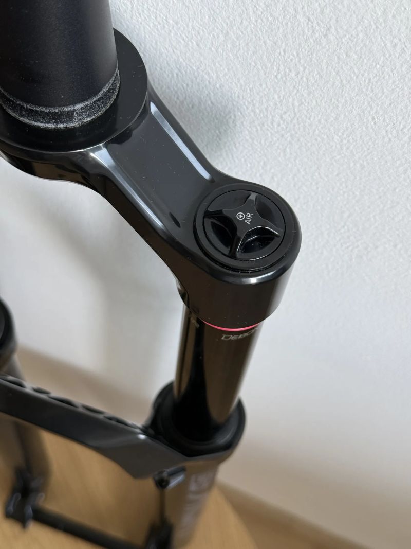 RockShox Lyrik Base 2025 – 160mm, 29” | NOVÁ, nepoužitá