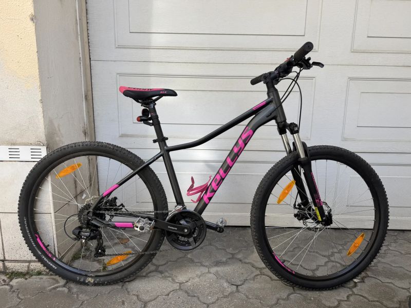 Kellys vanity 30