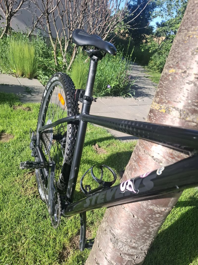 Hravý trailový bike STEVENS Devil’s Trail, vel. 18" – skvělý stav