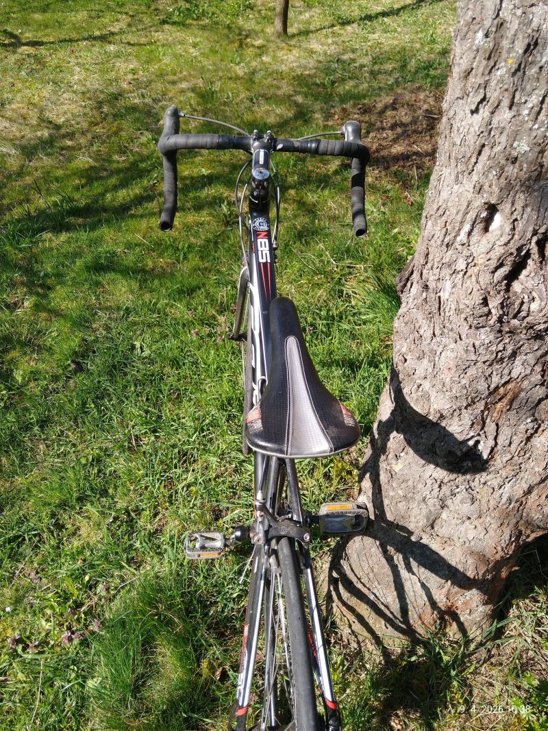 Felt Z85