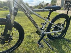 Pells Rocket Air